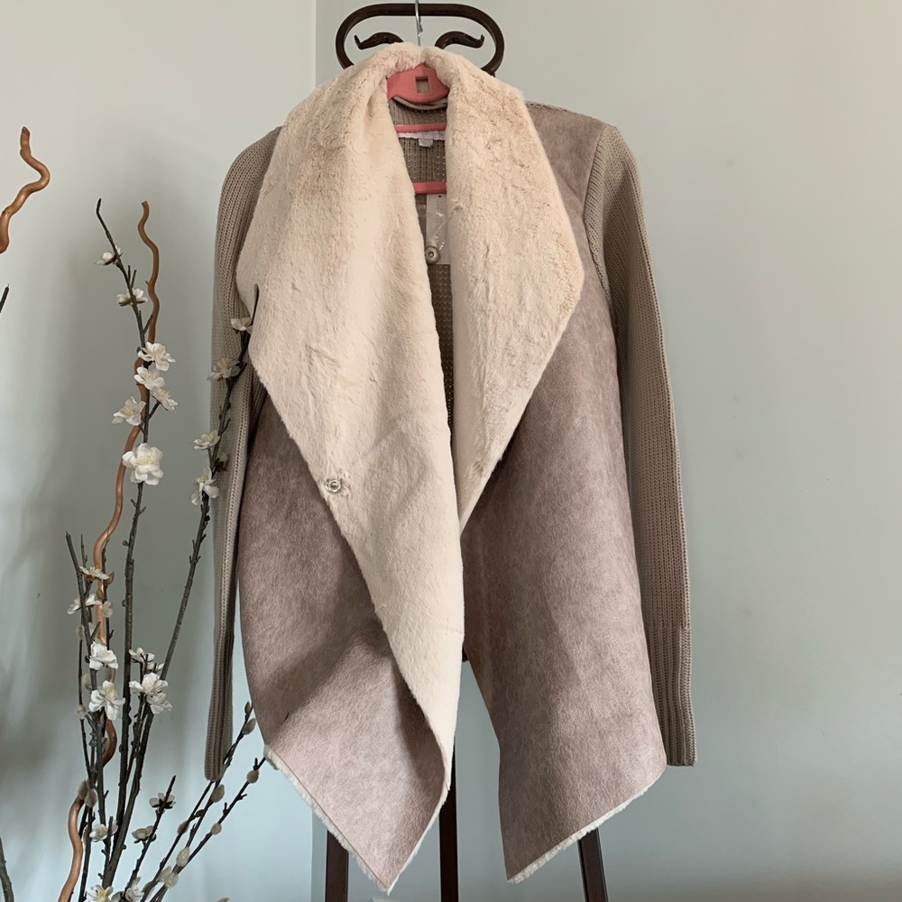 NewYork&CO Knitted Faux Fur/ leather Jacket (L)